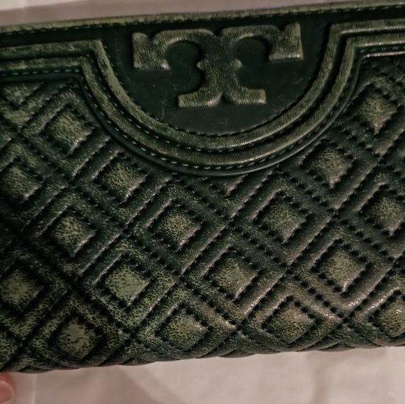 Tory Burch Green Flemming Quilted Leather Long Zip Continental Wallet - Picture 3 of 10